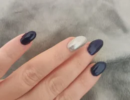 Lady Nails