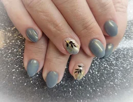 Pura Nails Nagelstudio & Pedicure Zele