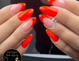 HerlieNails , Beauty & More / gezichtsverzorging, nagels en pedicure te Roeselare