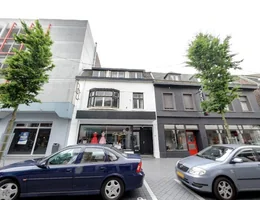 The Hair Company Heerlen / Kappersspullen.com