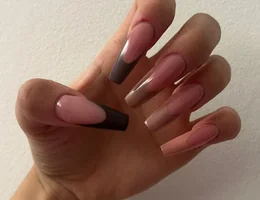 Keschacla Nails