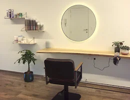 Brush/Haarstudio