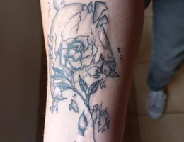 Flo L'Tattoo