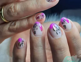 Crazy Nails by Nathalie