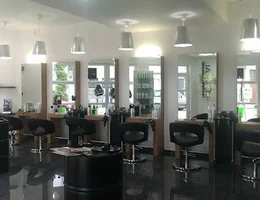 Kapsalon Zurenborg - Dameskapsalon & Permanente Ontharing