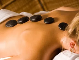 Valley Of Silence | Massagetherapie - Hotstone - Voetreflexologie - Oorkaarsen