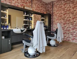 Be Hair Be - Coiffeur & Barbier - Hair Stylist