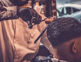 Menzo Barber, Salon de Coiffure/Barbier à Bruxelles