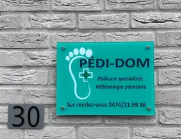 PÉDI-DOM