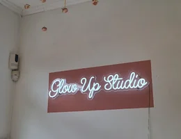 Glow_up_studio