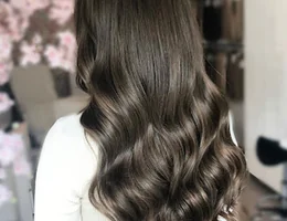 X-Centrique, Hairextensions & beauty