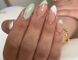 Mila’s nails