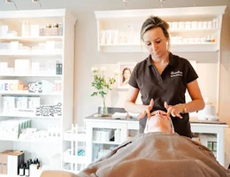 Beauty & skin clinic Beautique schoonheidsinstituut/huidverbetering